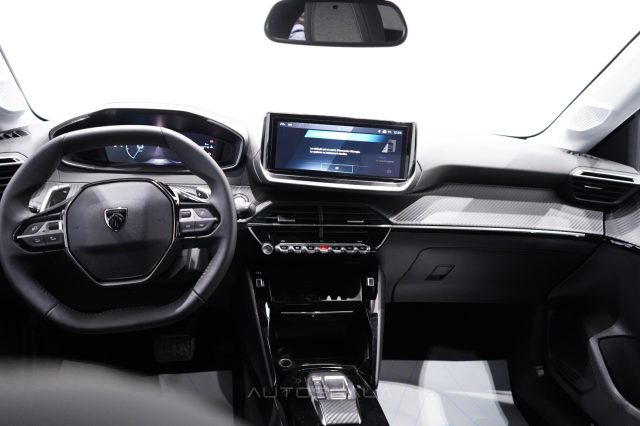PEUGEOT 208 usata, con Specchietti laterali elettrici