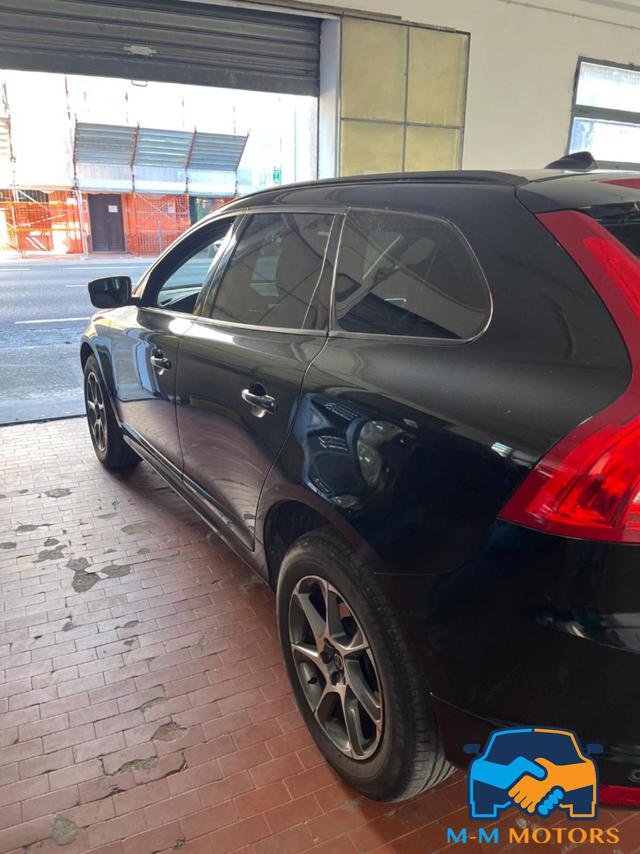 VOLVO XC60 usata, con Airbag laterali