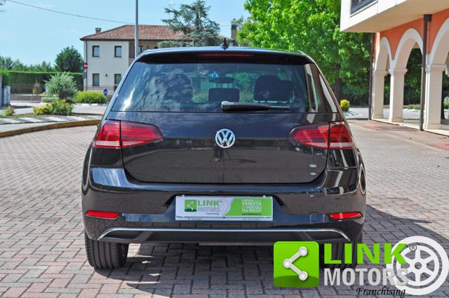 VOLKSWAGEN Golf usata, con Autoradio