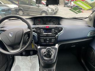 LANCIA Ypsilon usata, con Controllo automatico clima