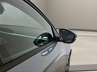 OPEL Corsa usata, con Sensori di parcheggio posteriori