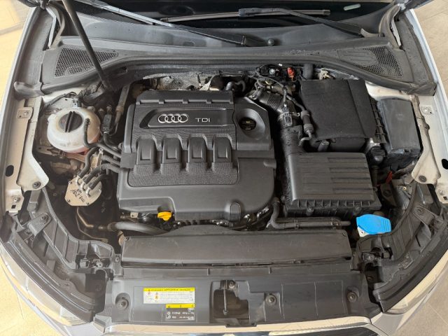 AUDI A3 usata, con Sensori di parcheggio anteriori