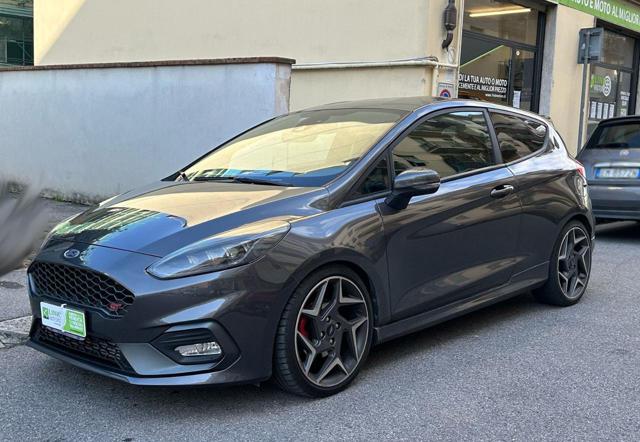 FORD Fiesta usata, con Park Distance Control