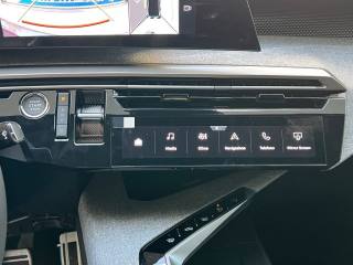 PEUGEOT 3008 usata, con USB