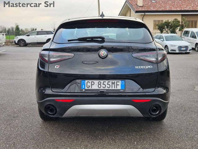 ALFA ROMEO Stelvio usata, con Alzacristalli elettrici
