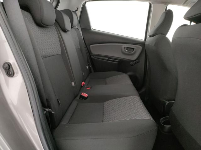 TOYOTA Yaris usata, con USB