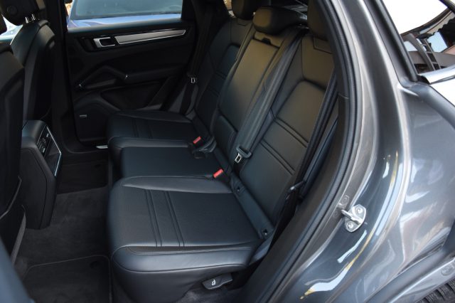 PORSCHE Cayenne usata, con Touch screen