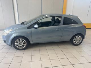 OPEL Corsa usata, con Airbag Passeggero