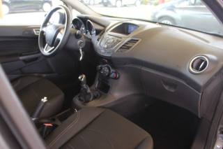 FORD Fiesta usata, con Controllo trazione