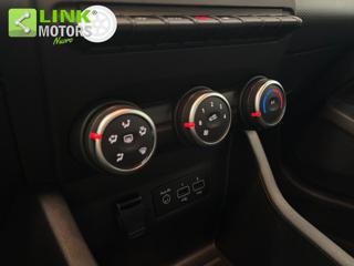 RENAULT Clio usata, con Sedile posteriore sdoppiato