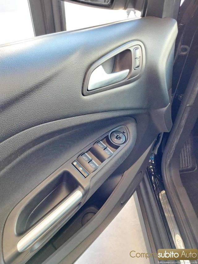 FORD C-Max usata, con Sedile posteriore sdoppiato