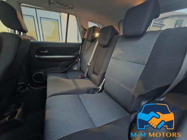SUZUKI Grand Vitara usata, con Sedile posteriore sdoppiato