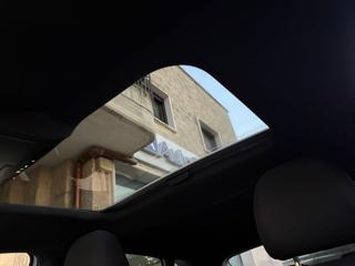 VOLKSWAGEN Taigo usata, con Isofix