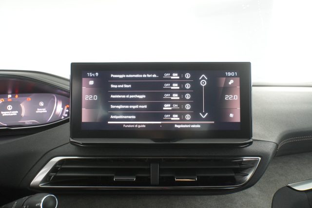 PEUGEOT 5008 usata 15