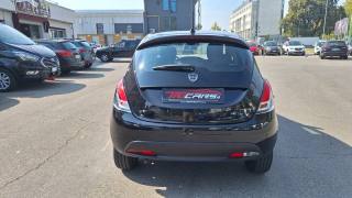 LANCIA Ypsilon usata, con Autoradio
