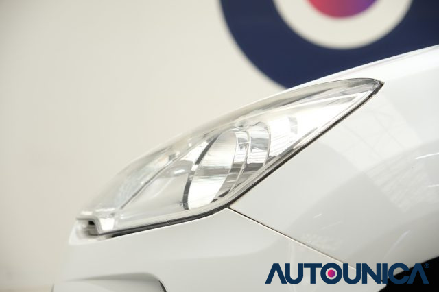 DS AUTOMOBILES DS 3 usata, con Bracciolo