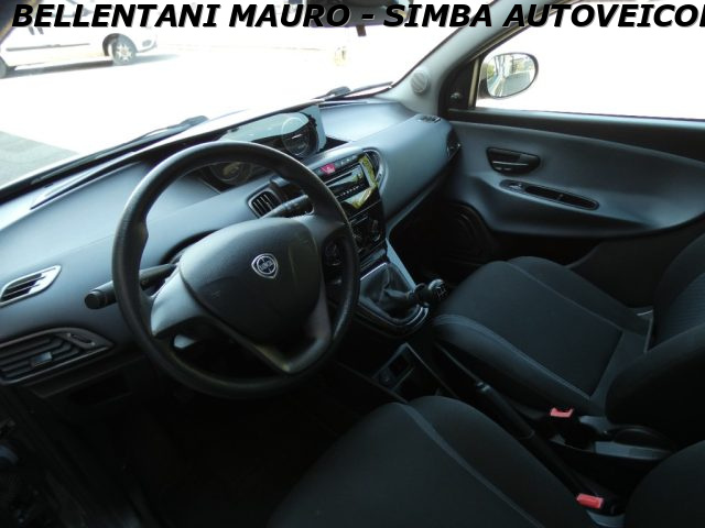 LANCIA Ypsilon usata, con Airbag testa
