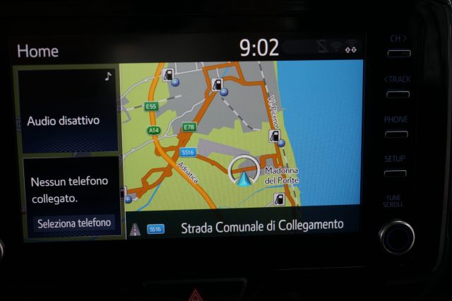 TOYOTA Yaris Cross usata, con Fendinebbia