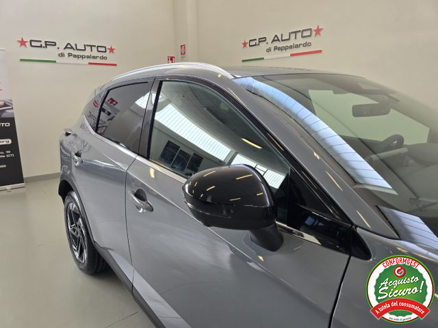 NISSAN Qashqai usata, con Leve al volante