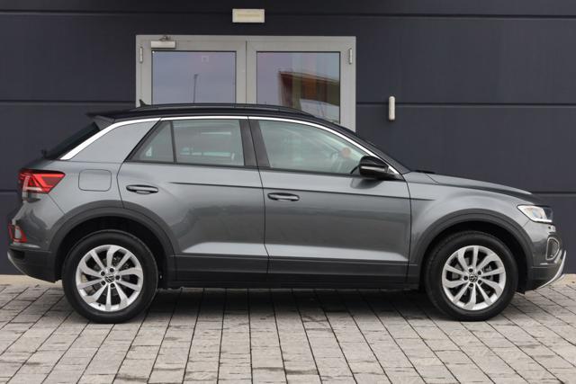 VOLKSWAGEN T-Roc usata, con Volante multifunzione