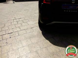 VOLKSWAGEN T-Cross usata, con Luci diurne
