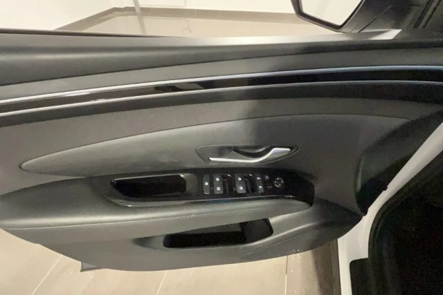 HYUNDAI Tucson usata, con Volante in pelle