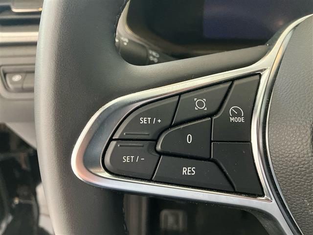 RENAULT Captur usata, con Sensori di parcheggio posteriori