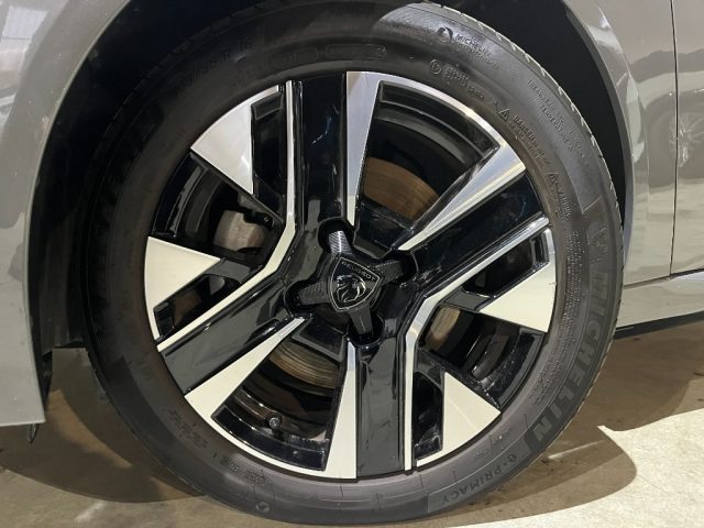 PEUGEOT 208 usata, con Cerchi in lega