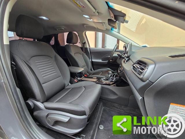 HYUNDAI i30 usata, con Sistema di navigazione