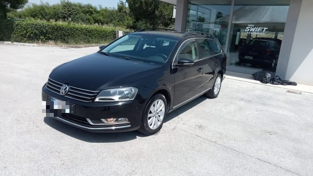 VOLKSWAGEN Passat usata, con ABS