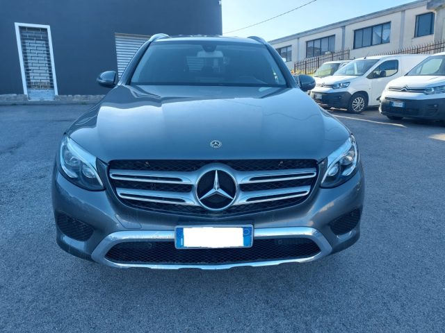 MERCEDES-BENZ GLC 220 usata 3