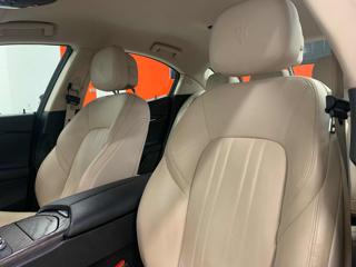 MASERATI Ghibli usata, con Sospensioni pneumatiche