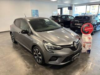 RENAULT Clio usata, con Volante multifunzione