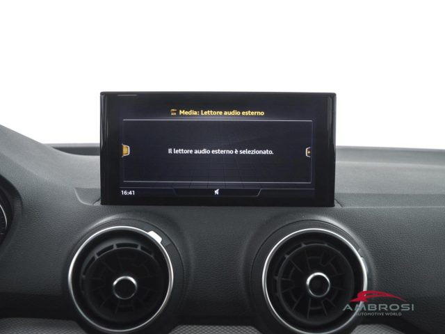 AUDI Q2 usata 14