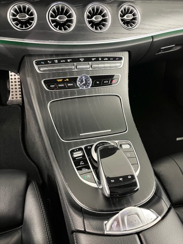 MERCEDES-BENZ E 220 usata, con Controllo automatico clima