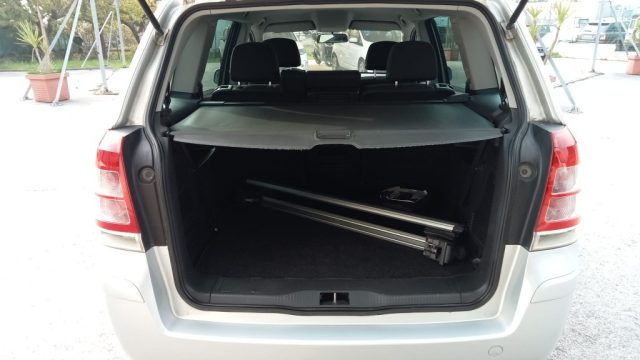 OPEL Zafira usata, con Autoradio