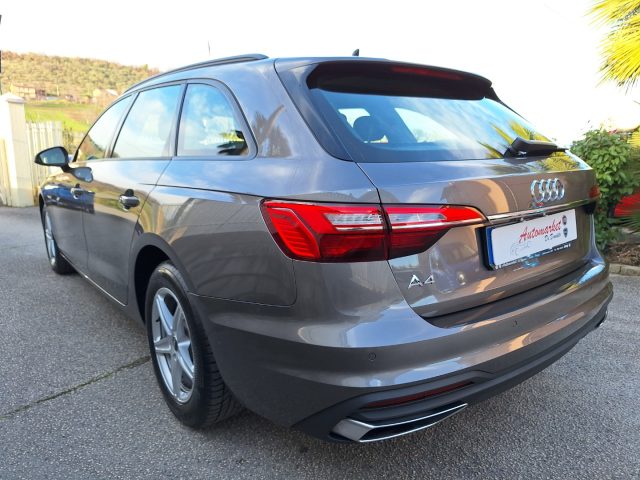 AUDI A4 usata, con Controllo trazione