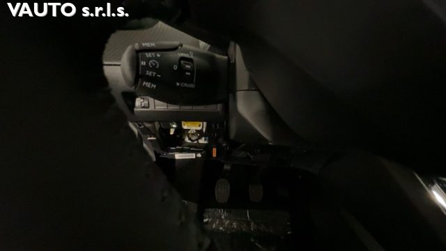 PEUGEOT 2008 usata, con Airbag laterali