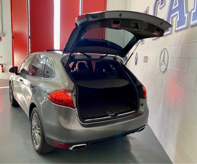 PORSCHE Cayenne usata, con Climatizzatore