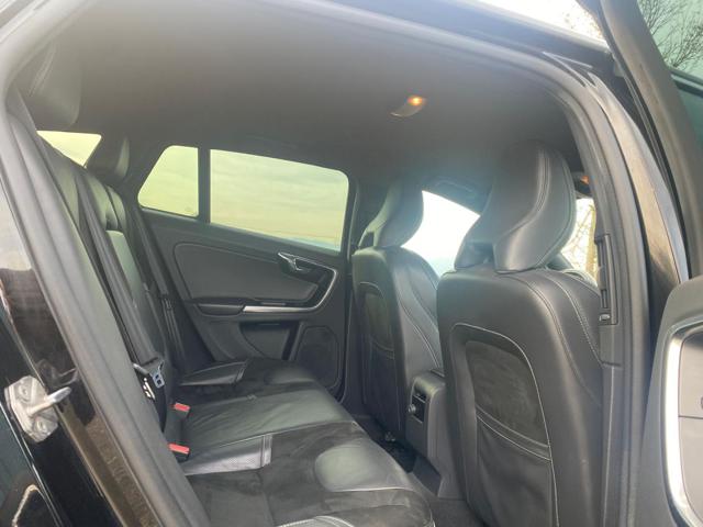 VOLVO V60 usata 25