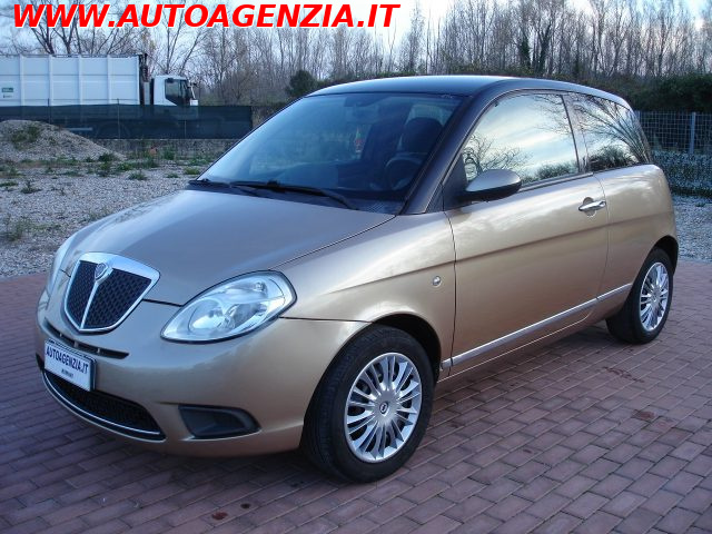 LANCIA Ypsilon usata 2