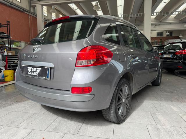 RENAULT Clio usata, con Sistema di navigazione