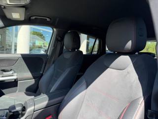MERCEDES-BENZ GLA 180 usata, con Controllo automatico clima
