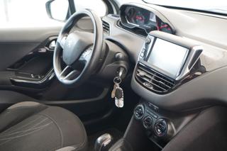 PEUGEOT 208 usata 19