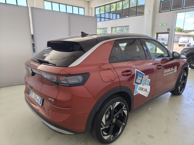 VOLKSWAGEN T-Roc usata, con Autoradio