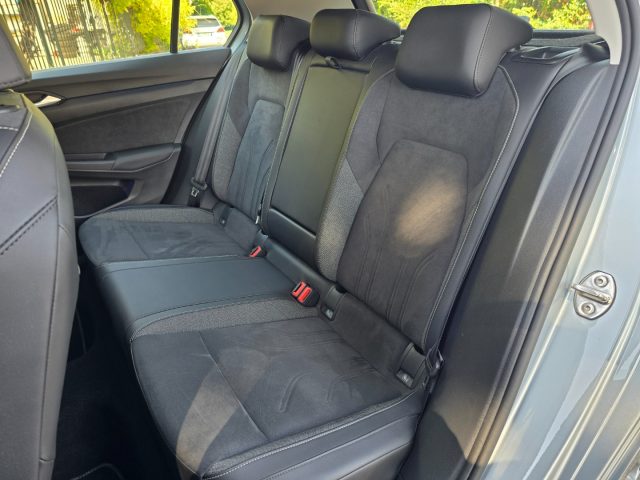 VOLKSWAGEN Golf usata, con Controllo automatico clima