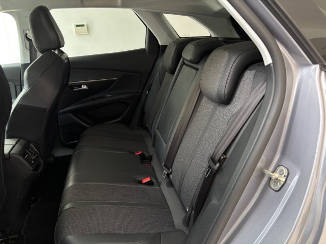 PEUGEOT 3008 usata, con Servosterzo