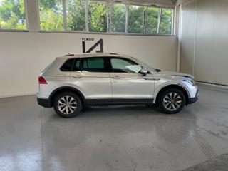 VOLKSWAGEN Tiguan usata, con Cerchi in lega