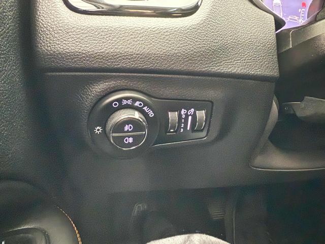 JEEP Compass usata, con Climatizzatore automatico, 2 zone