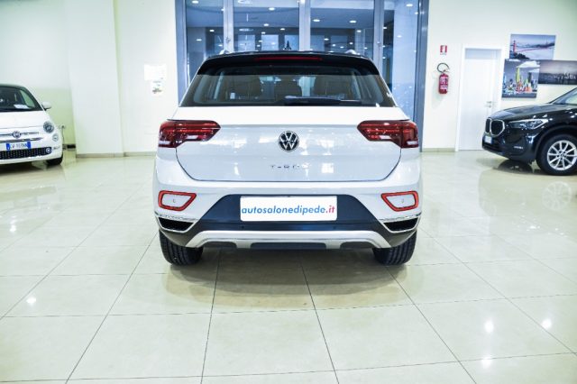 VOLKSWAGEN T-Roc usata, con Autoradio
